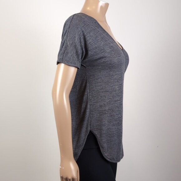 Banana Republic Gray Short Sleeve Relaxed Tshirt Silver Metallic Gray Vneck XS - Picture 8 of 10